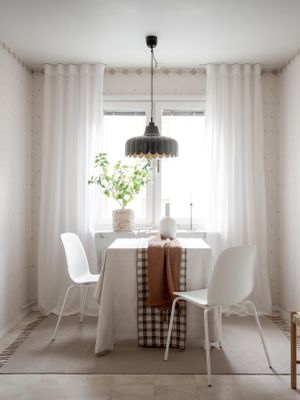 Wells Taklampa Svart 43cm | PR Home