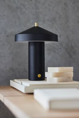 OYOY Bakku Bricka Fyllig Stål Ø24.5 cm