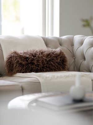 Svanefors Margit Kudde Mörkbrun 15x15x45 cm