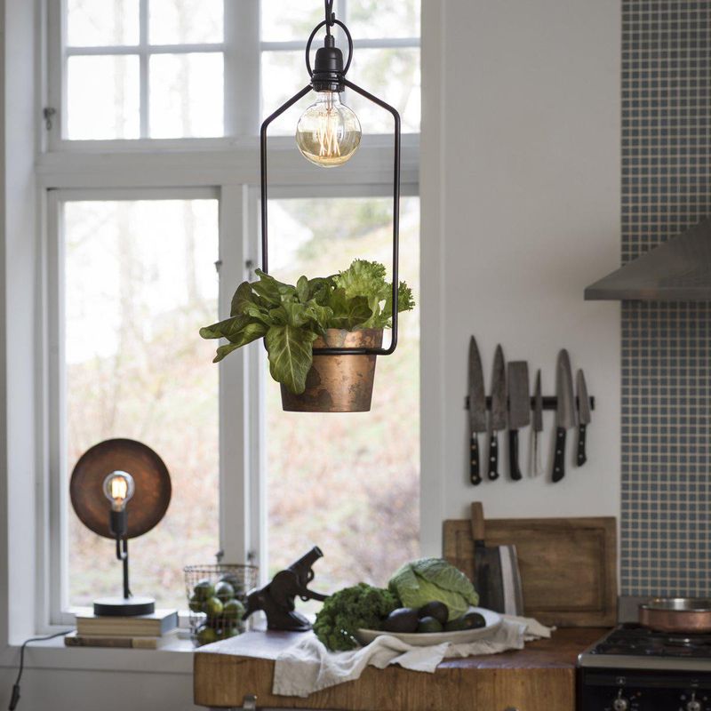 Upptown Fönsterlampapa Svart 57cm | PR Home