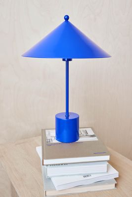 Bordslampa Optisk blå Stål OYOY LIVING