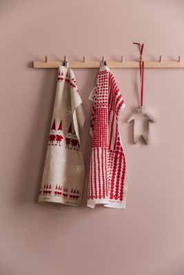 Tomtenisse, Kökshandduk Almedahls