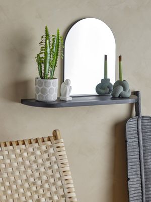 Annlie Spegel m/hylla Svart MDF H48cm Bloomingville