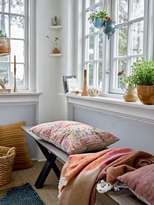 Hängande kruka Grå Stengods Nilou | Bloomingville