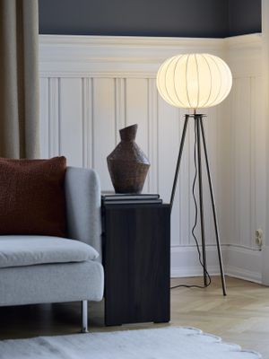 PR Home Base golv tripod Antikmässing 125 cm