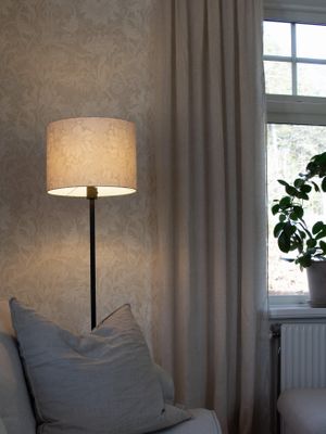 PR Home Amy Golv Svart Acanthus 25cm