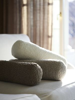 Trond Kudde Beige 15x15x45cm | Svanefors