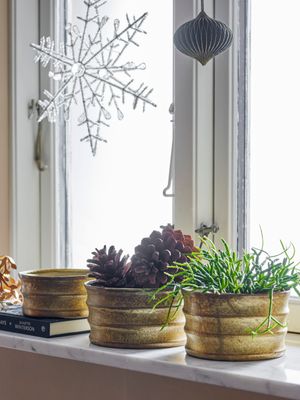 Kruka Guld Metall Lucilla Set om 3 | Bloomingville