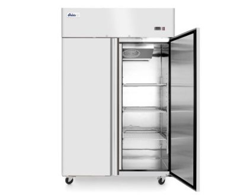 Frys två dörrar Profi Line 1300L | -22/-17C - 230V / 980W - R290 - 1314x805x(H)1