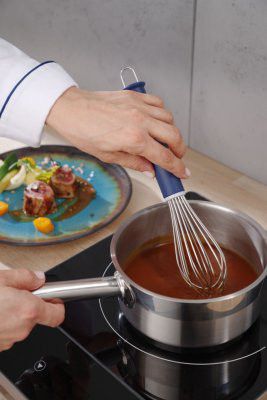 Fransk visp med PP handtag - L380mm