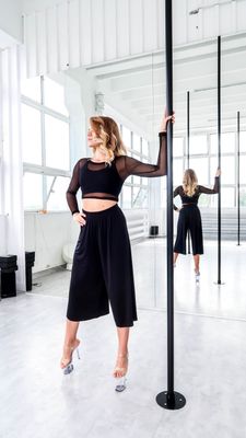 REV ACTIV - Comfy Exotic Black Pants