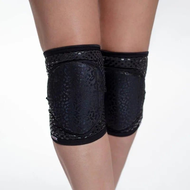 Queen PoleWear Grippy Knee Pads – WILD – Black
