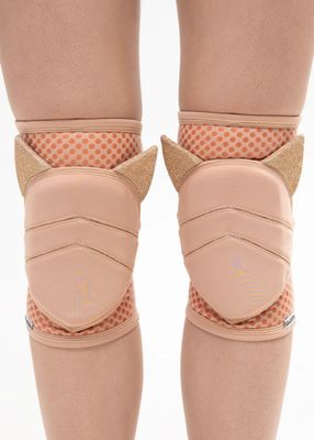 Queen PoleWear Grippy Knee Pads – KITTY – Latte