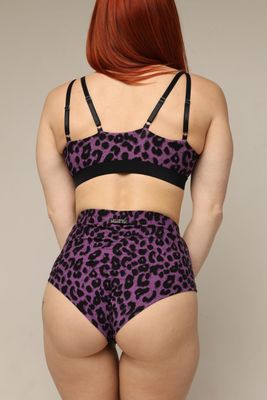 DressinUp Art Atelier - Animal Print Shorts Purple Leopard