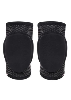 Queen PoleWear Grippy Knee Pads – SLEEK – Black