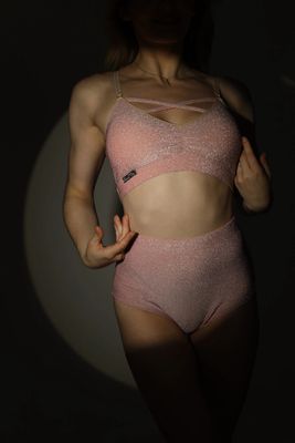 DressinUp Art Atelier - Lurex Shorts Pink