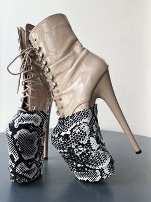 DressinUp Art Atelier - Shoe Protector Animal Prints