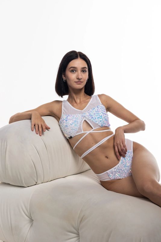 DressinUp Art Atelier - Top ILLUSION White