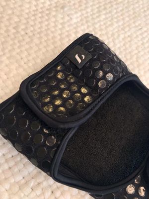 Lunalae Velcro Sticky Grip Knee Pads BLACK