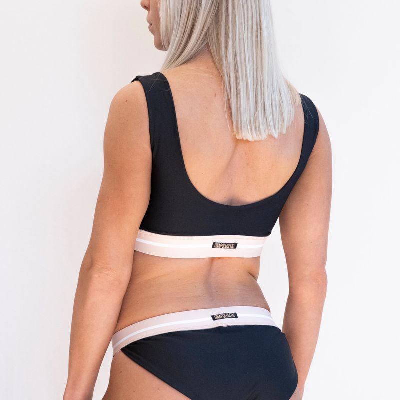 Unapolegetic Thea Sport Top - Svart