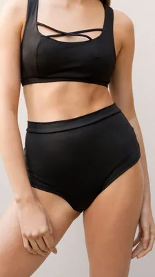 Lunalae High Waist Shorts - Basic Scrunch Shorts Black