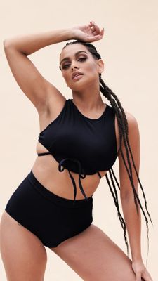 Lunalae Mabel Ribbed Tie Front Crop Top BLACK