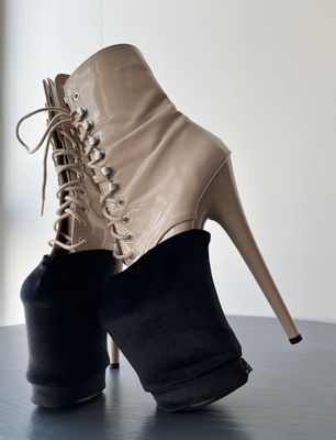DressinUp Art Atelier - Shoe Protector Velvet