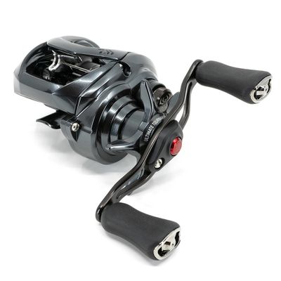 Daiwa 20 Tatula SV TW 103SHL (vänster)