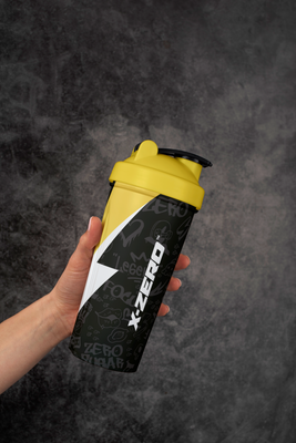 X-Zero Black & Yellow Shaker (700ml)