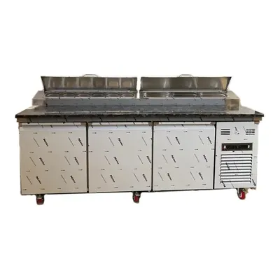 Pizzabänk 230 cm 3 dörrar komplett inkl. skiva