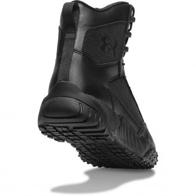 Under Armour svarta kängor