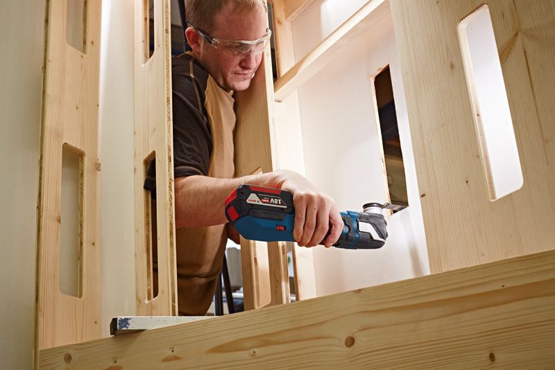 BOSCH MULTIVERKTYG MULTICUTTER GOP 18V-28 (Utan batteri)