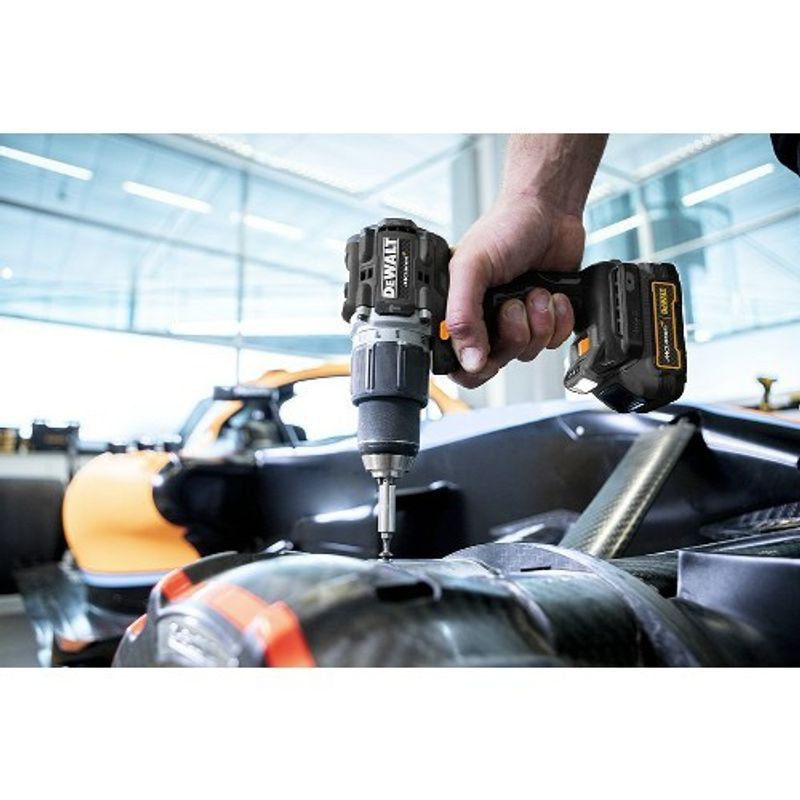 DEWALT BORRSKRUVDRAGARE DCD85ME2GT-QW XR MCLAREN LIMITED EDITION 18V