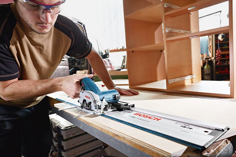 BOSCH CIRKELSÅG GKS 12V-26 SOLO L-BOXX