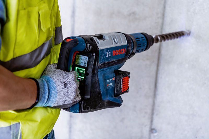 BOSCH BORRHAMMARE GBH 18V-45 C BITURBO (Utan batteri)