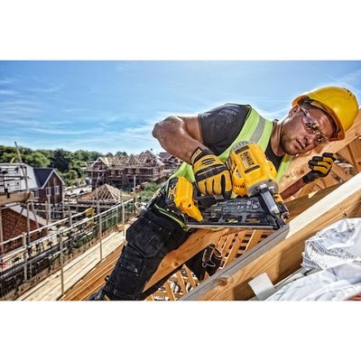 DEWALT SPIKPISTOL DCN692N 18V XR (Utan batteri)