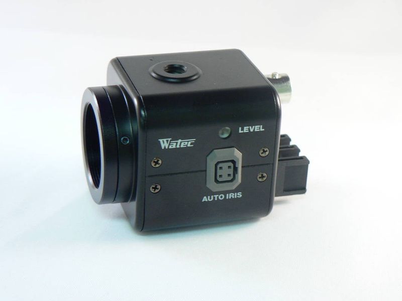 Svart/vit Watec 137LH 1/3´ 12VDC/24VAC