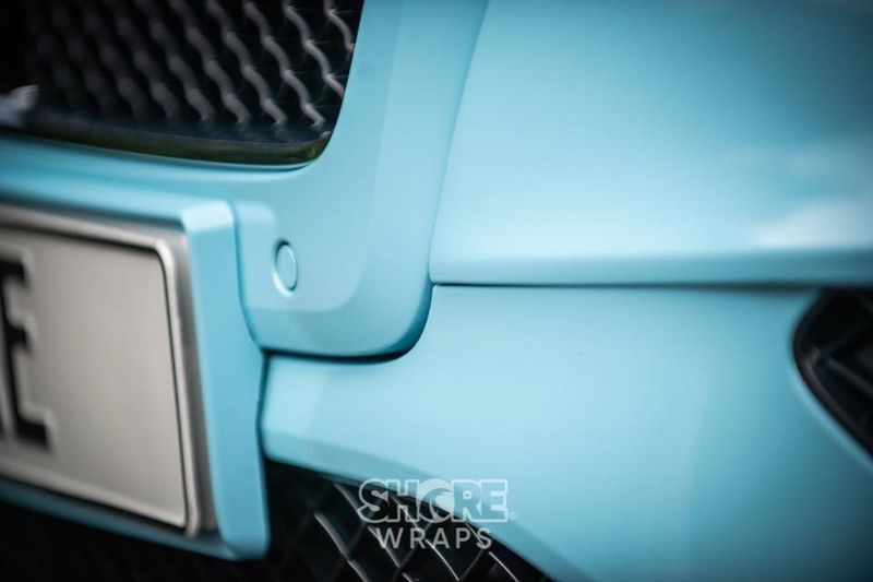Avery Gloss Sea-Breeze Blue