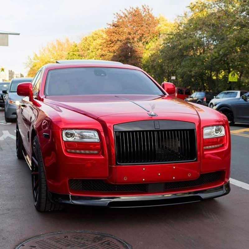 Avery Red Chrome