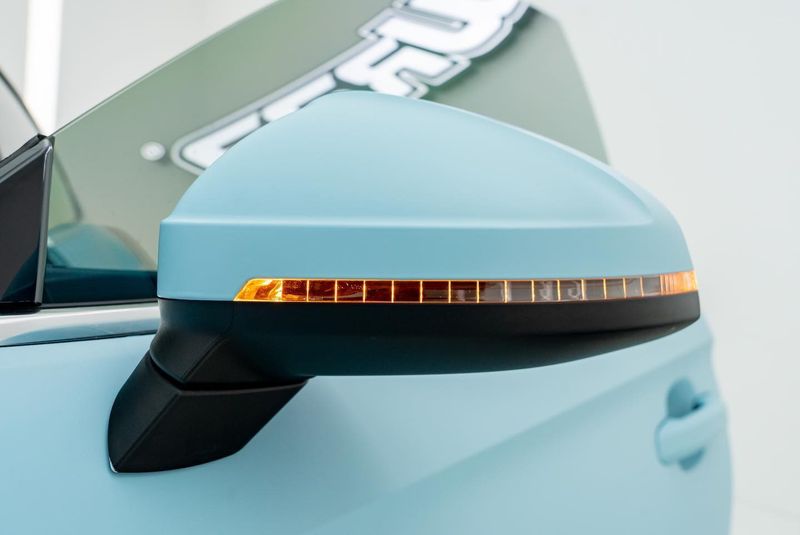 TeckWrap SCM28 Arctic Blue
