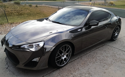 Avery Black Chrome