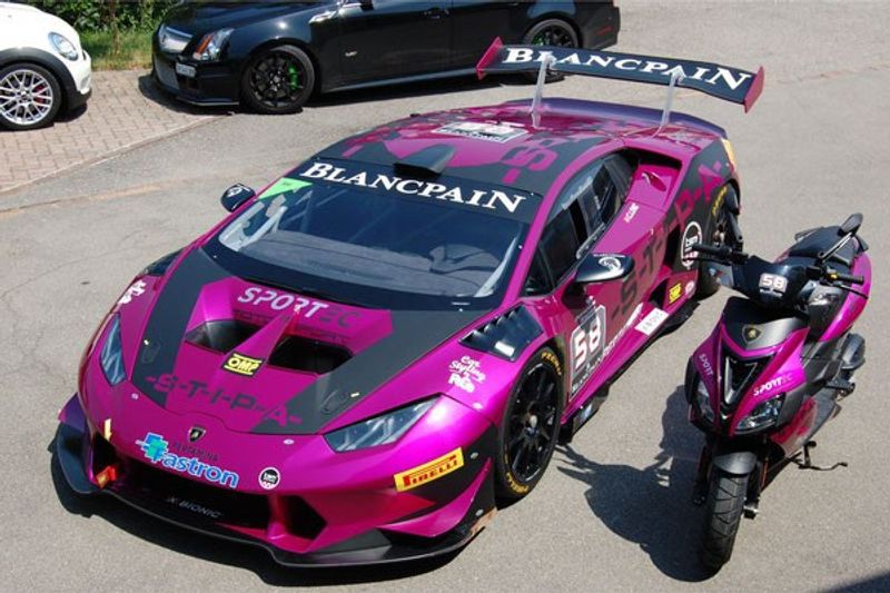 3M 2080-G348 Metallic Gloss Fierce Fuchsia Vinyl
