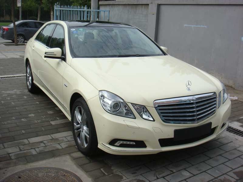 KPMF Gloss Beige K88823 Vinyl
