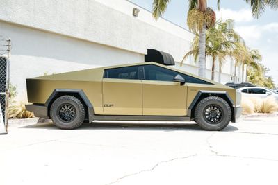 KPMF Matt Gold Eclipse K75581 Vinyl