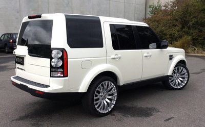 Avery Pearl White
