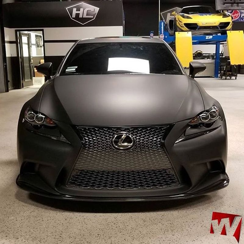 Avery Matte Black