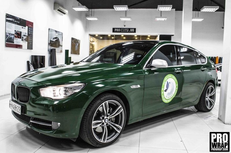 Avery Gloss Dark Green