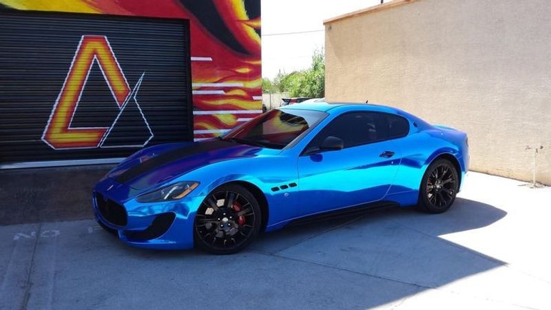 Avery Blue Chrome