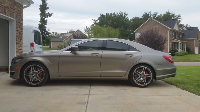 Avery Brushed Titanium Aluminium