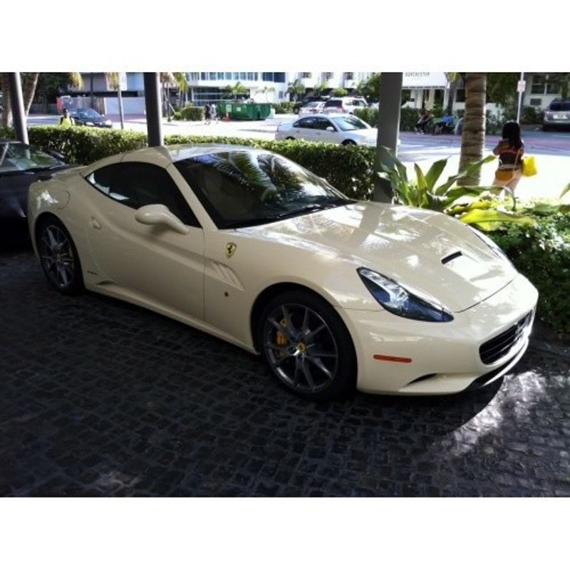 KPMF Gloss Beige K88823 Vinyl